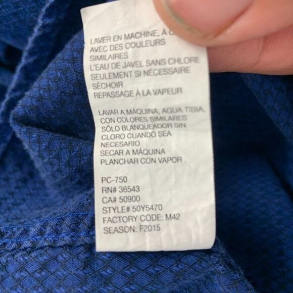 Van Heusen Mens Size XL Blue Long Sleeve Button-Up Shirt - Picture 6 of 8